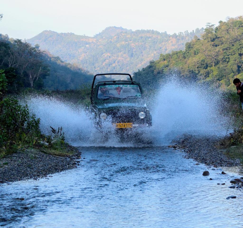 Shoolin Jungle Resort Ришикеш Экстерьер фото
